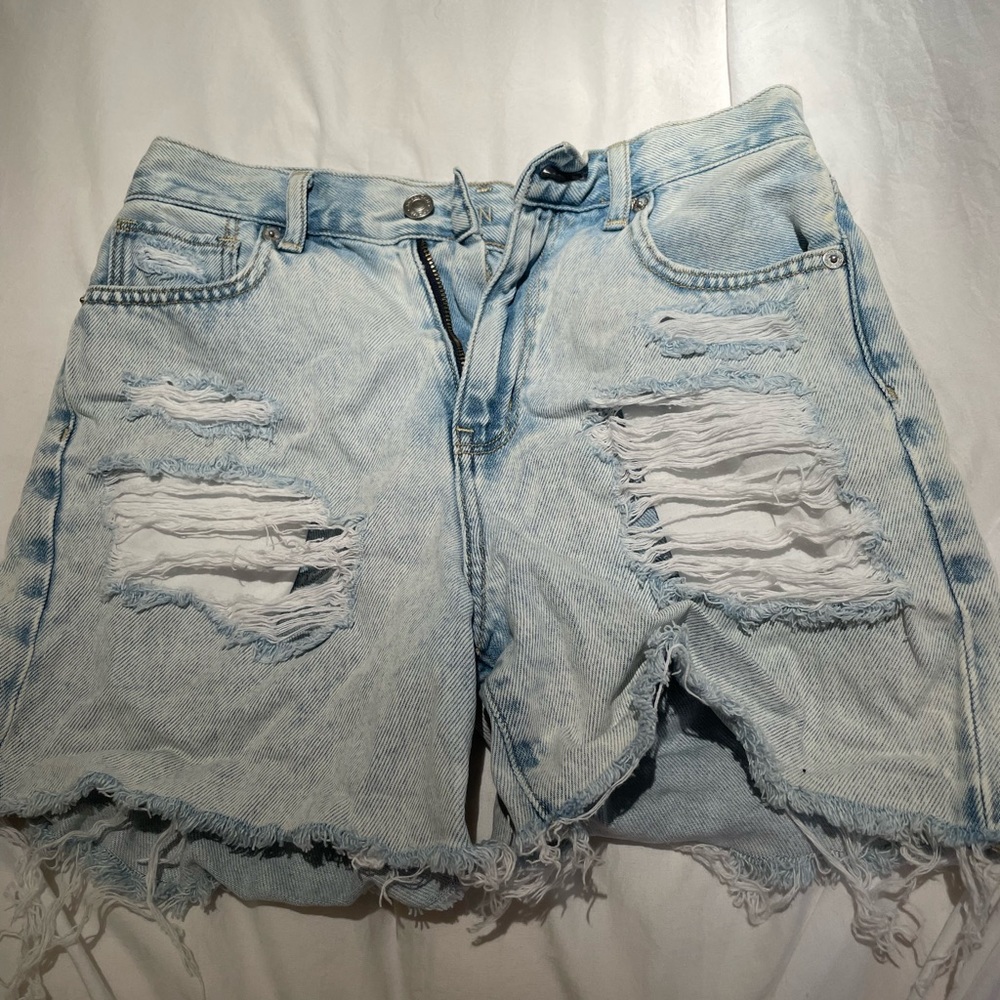 American Eagle mom shorts